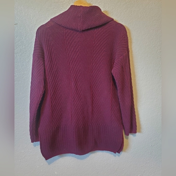 💚5/$25 888 Burganday Cotton Cowel Neck Split Side Knit Sweater Medium - Picture 4 of 6